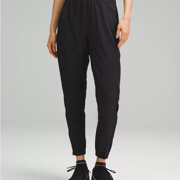 Lululemon Adapted State High-Rise Jogger *Airflow - Picture 2 of 8